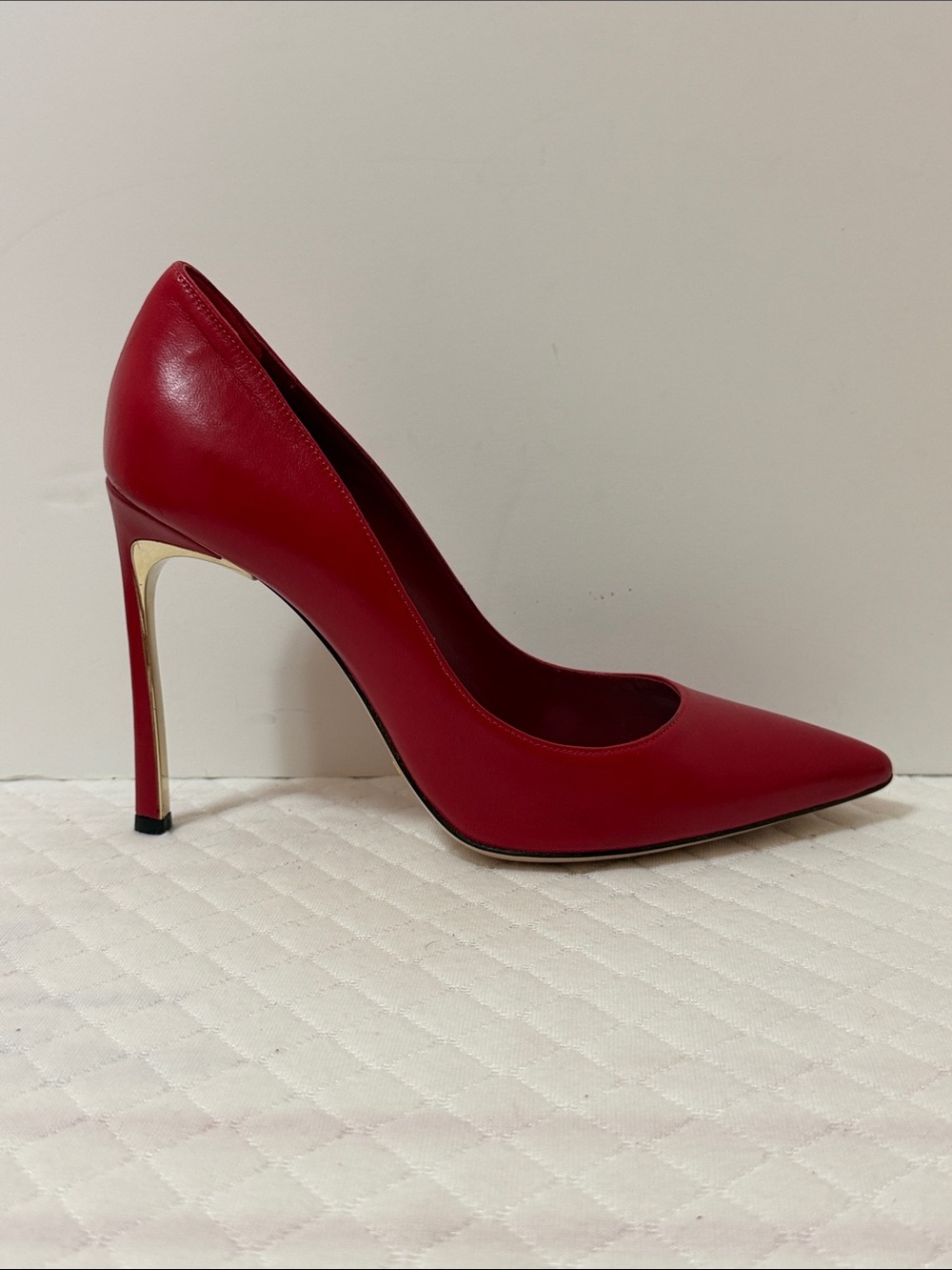 Sebastian Milano Luxury Red Pointed-Toe Stiletto Pumps Size 8 NWOT